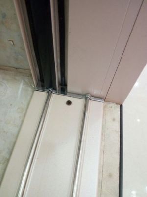格力立式滑动门怎么打开？滑动门从里面怎么开