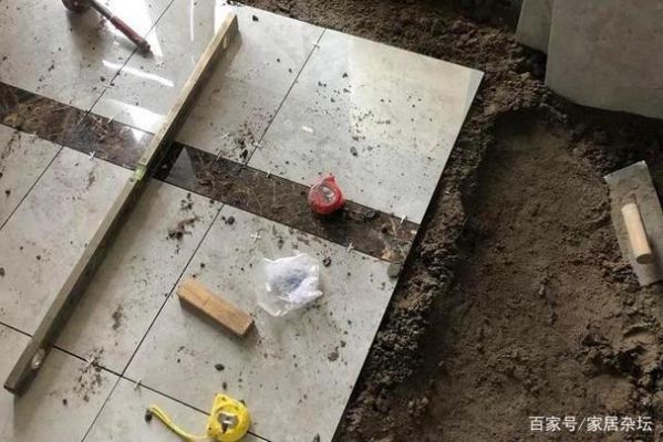 地面是泥土浇水泥地面需不需要铺砖头？水泥路下面怎么铺砖