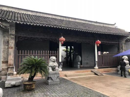 苏州怀刺史,湖山之边,尚有三庙旧祠堂指的是谁?苏州尚为家具有限公司-图1 苏州怀刺史,湖山之边,尚有三庙旧祠堂指的是谁?苏州尚为家具有限公司-图1