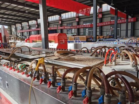 秸秆生产建筑材料有哪些?秸秆建材厂怎么样-图2 秸秆生产建筑材料有哪些?秸秆建材厂怎么样-图2