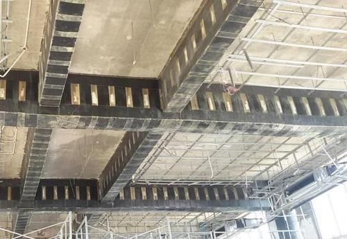 楼板建筑模板如何安装?吊顶楼板与木方怎么固定-图2 楼板建筑模板如何安装?吊顶楼板与木方怎么固定-图2