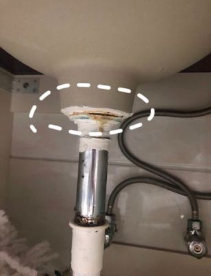 洗手盆下水管漏水到楼下怎么处理?面盆穿墙下水管漏水怎么办-图3 洗手盆下水管漏水到楼下怎么处理?面盆穿墙下水管漏水怎么办-图3