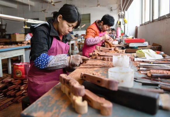 一般家具制造厂需要多少工人?家具厂拆单员-图3 一般家具制造厂需要多少工人?家具厂拆单员-图3