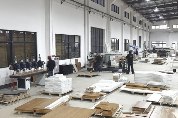 一般家具制造厂需要多少工人?家具厂拆单员-图1 一般家具制造厂需要多少工人?家具厂拆单员-图1
