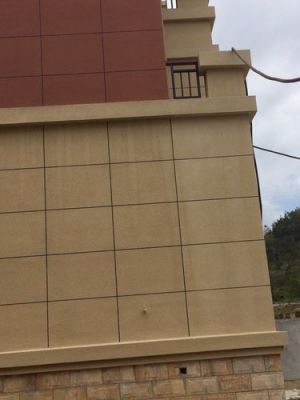 真石漆出现水印的原因?真石漆墙面上有水印怎么处理-图2 真石漆出现水印的原因?真石漆墙面上有水印怎么处理-图2