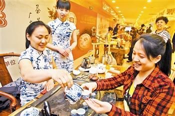 鼓楼天街古玩市场几点到几点?南京下午茶家具-图3 鼓楼天街古玩市场几点到几点?南京下午茶家具-图3