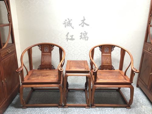 交趾黄檀和缅甸花梨哪个好?缅甸花梨独板家具-图2 交趾黄檀和缅甸花梨哪个好?缅甸花梨独板家具-图2