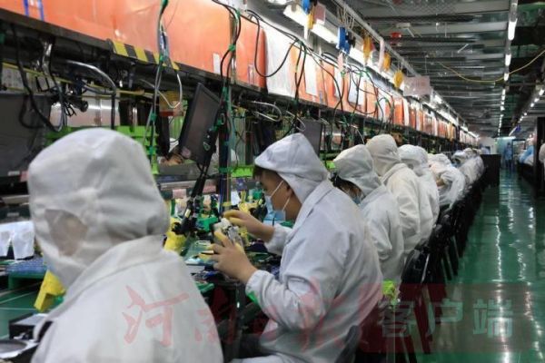 富士康在湖南有几个基地？湖南壹佰木家具厂