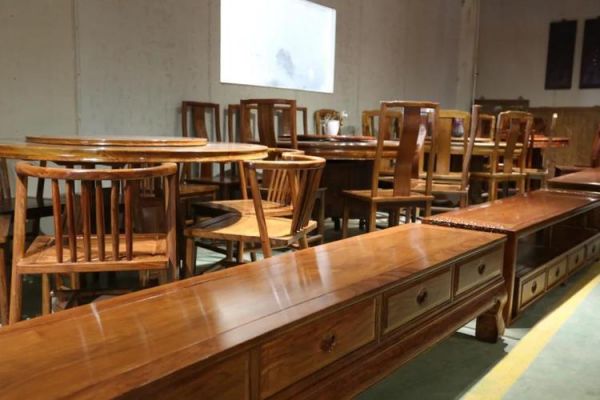 新会红木家具哪个最大?新会红木家具厂-图2 新会红木家具哪个最大?新会红木家具厂-图2