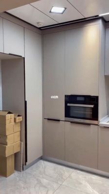 卡其色柜门配什么乳胶漆？白色乳胶漆怎么调成卡其色