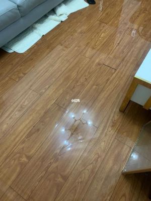 木地板全屋泡水了怎么处理?复合地板湿水了怎么办-图2 木地板全屋泡水了怎么处理?复合地板湿水了怎么办-图2