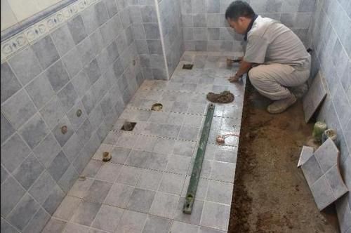 卫生间瓷砖可以重新换吗?卫生间地面砖坏了怎么补-图3 卫生间瓷砖可以重新换吗?卫生间地面砖坏了怎么补-图3