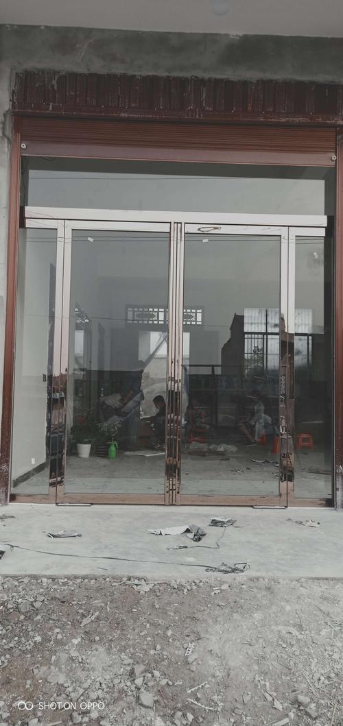 单包钛合金门怎么安装?黑钛不锈钢门怎么做-图2 单包钛合金门怎么安装?黑钛不锈钢门怎么做-图2