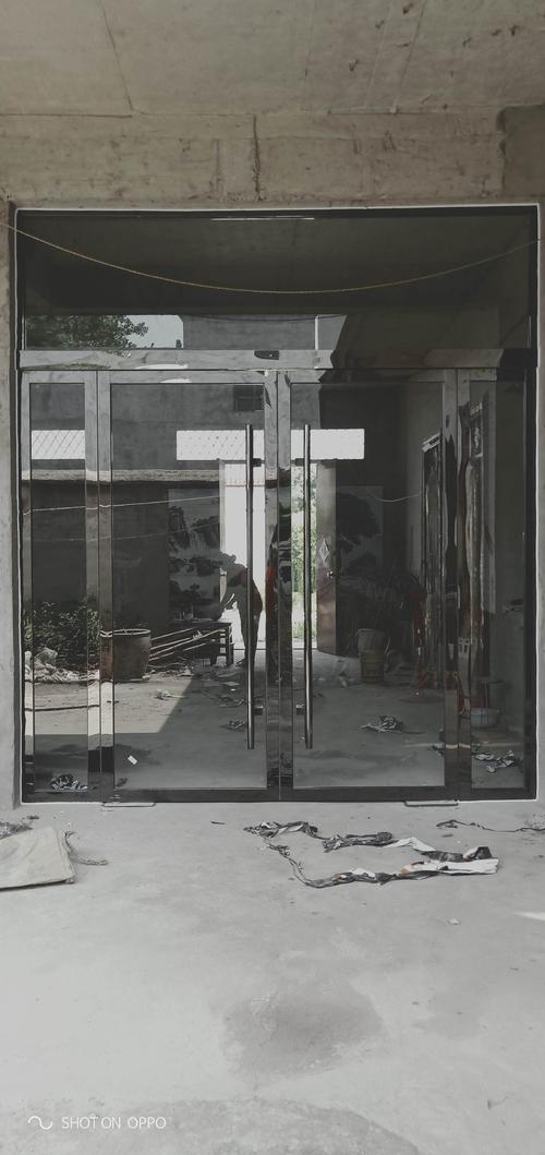 单包钛合金门怎么安装?黑钛不锈钢门怎么做-图3 单包钛合金门怎么安装?黑钛不锈钢门怎么做-图3