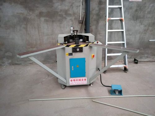 开一个铝合金门窗加工部都需要什么工具？开铝合金门窗不会做怎么办