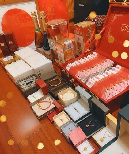 内蒙古彩礼随礼标准?赤峰旧家具回收-图3 内蒙古彩礼随礼标准?赤峰旧家具回收-图3