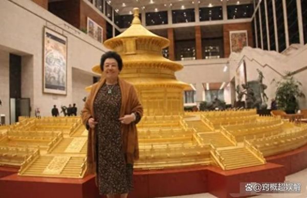 马总家的衣服是什么品牌?北京辉煌家具-图1 马总家的衣服是什么品牌?北京辉煌家具-图1