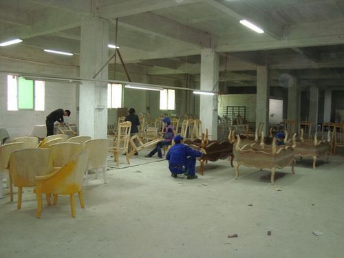 在家具厂上班好吗?家具厂累不-图3 在家具厂上班好吗?家具厂累不-图3