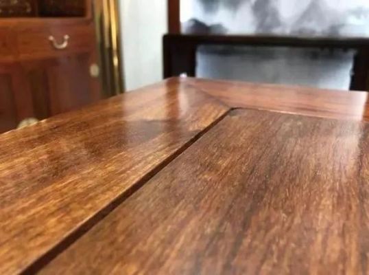 红木家具伸缩缝过大怎么修?实木家具伸缩缝工艺-图3 红木家具伸缩缝过大怎么修?实木家具伸缩缝工艺-图3