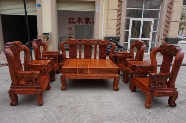 大果紫檀在红木中属于什么档次?紫檀家具 汕头红木-图1 大果紫檀在红木中属于什么档次?紫檀家具 汕头红木-图1
