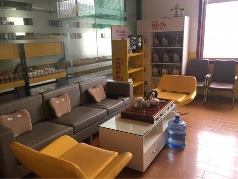济南哪个汽修厂钣金和喷漆比较好?济南家具喷漆招聘-图2 济南哪个汽修厂钣金和喷漆比较好?济南家具喷漆招聘-图2