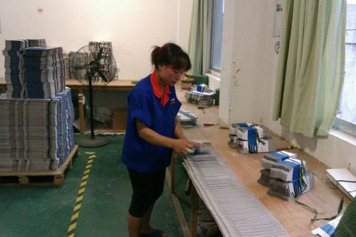 家具厂包装工累吗?家具厂女工做什么-图3 家具厂包装工累吗?家具厂女工做什么-图3