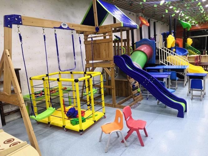 怀化那里有专业做幼儿园学校家具的卖场？怀化旧家具市场