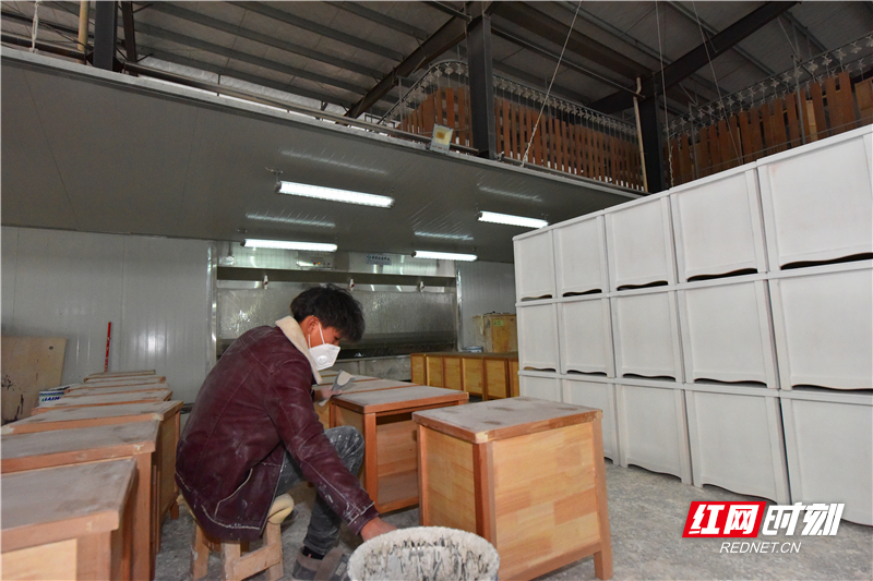 郴州市区逛街的地方？郴州家具厂有招工吗
