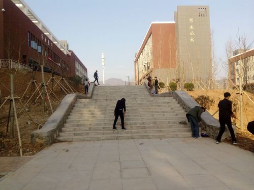汝州技工学校有什么专科?汝州家具厂-图3 汝州技工学校有什么专科?汝州家具厂-图3