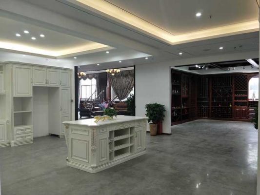 展厅隔断墙做法？家具厂展厅背景墙