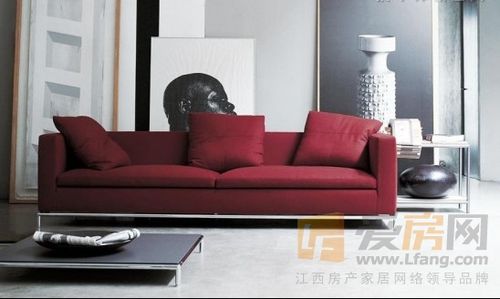 家里买的家具是深红色的红橡木家具,配什么颜色,什么风格的背景墙比较好?家具企业文化墙-图3 家里买的家具是深红色的红橡木家具,配什么颜色,什么风格的背景墙比较好?家具企业文化墙-图3