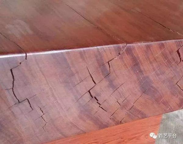 木质家具长虫怎么办？家具有小虫眼