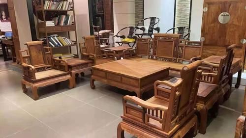 lugano什么品牌?横岗二手家具回收电话-图2 lugano什么品牌?横岗二手家具回收电话-图2